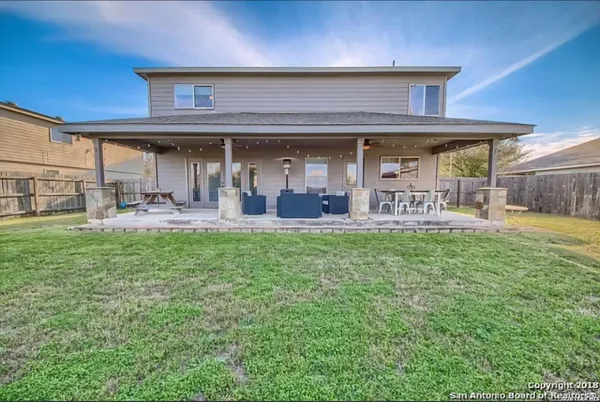 $2,299 | 16406 Clydesdale, Selma, TX 78154
