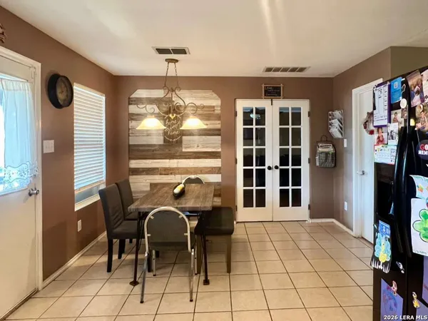 $2,299 | 16406 Clydesdale, Selma, TX 78154