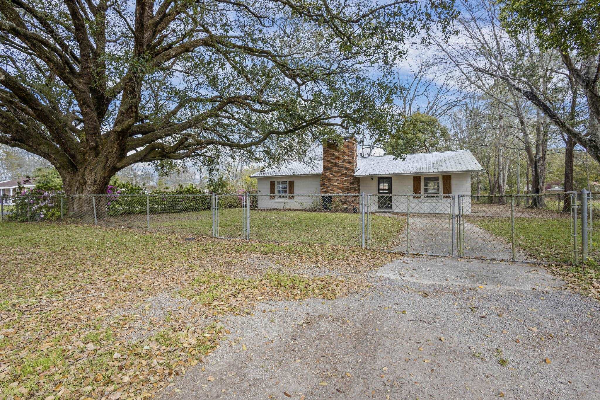 213 South Elm Street Foley, AL 36535 - Photo 23 of 23