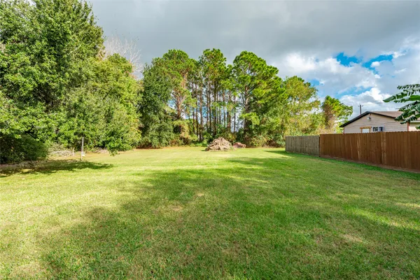 $1,400 | 12320 Farm To Market Road 1764, Unit B, Santa Fe, TX 77510