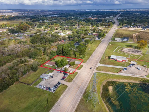 $1,400 | 12320 Farm To Market Road 1764, Unit B, Santa Fe, TX 77510