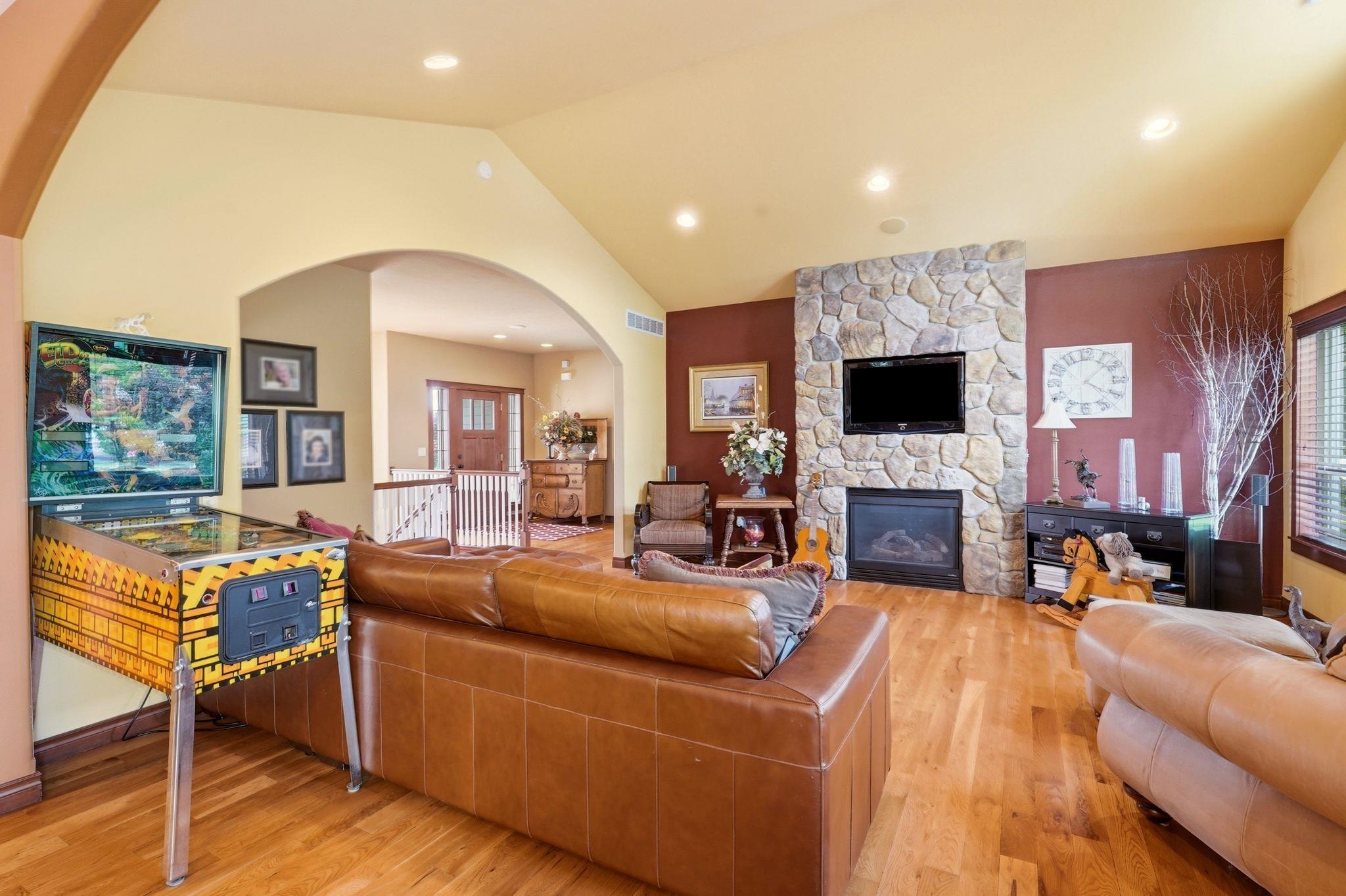 3016 West Westover Lane Spokane, WA 99208 - Photo 4 of 48