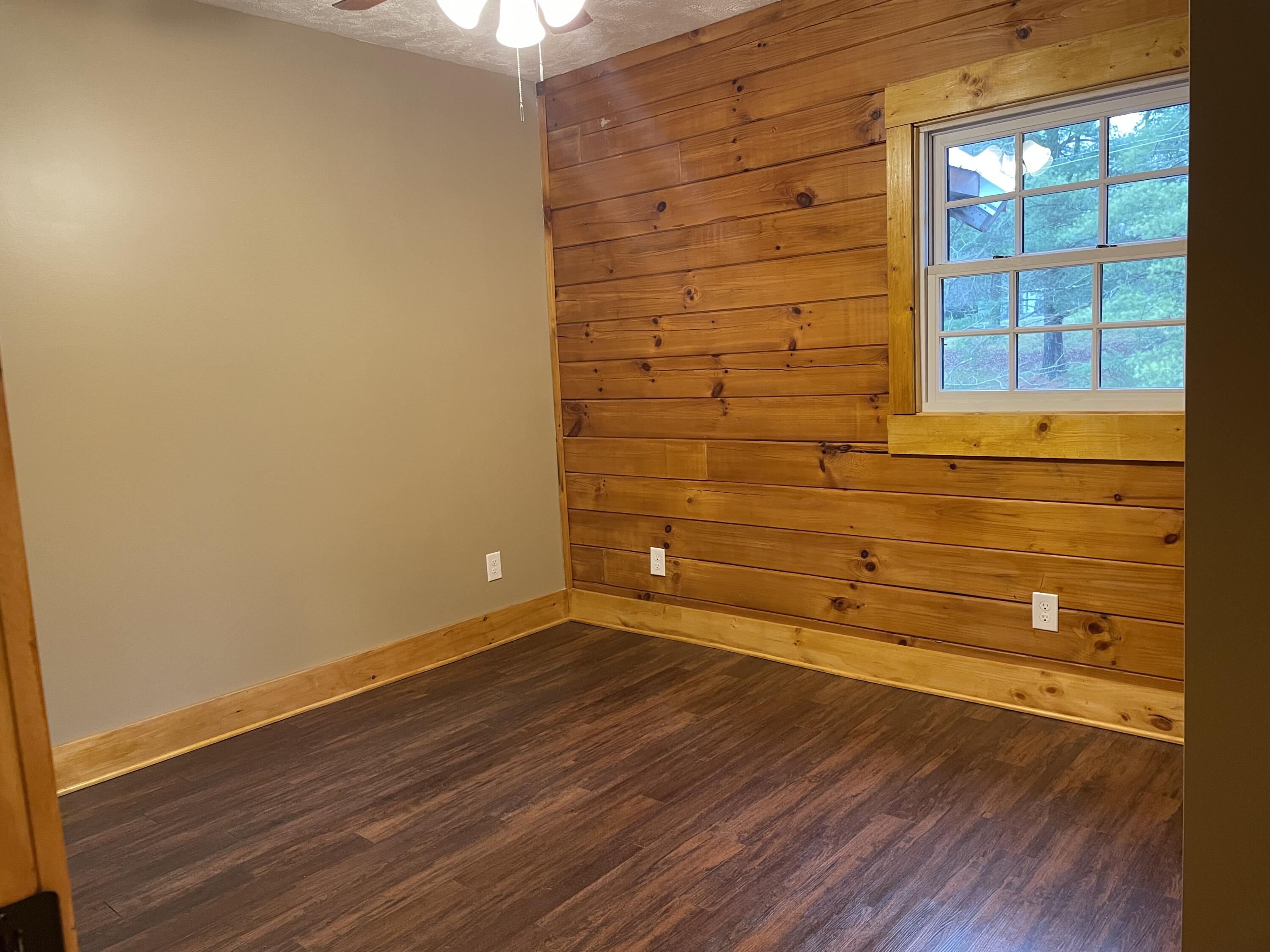 3020 South Pitzer Ridge Road Covington, VA 24426 - Photo 14 of 19 IMG_7472