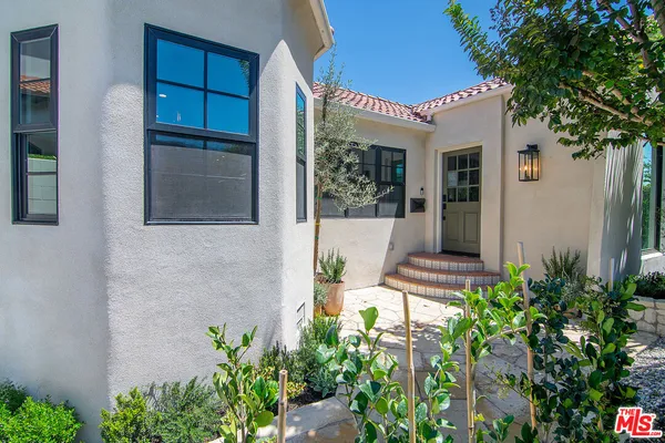 $13,000 | 6417 Lindenhurst Avenue, Los Angeles, CA 90048
