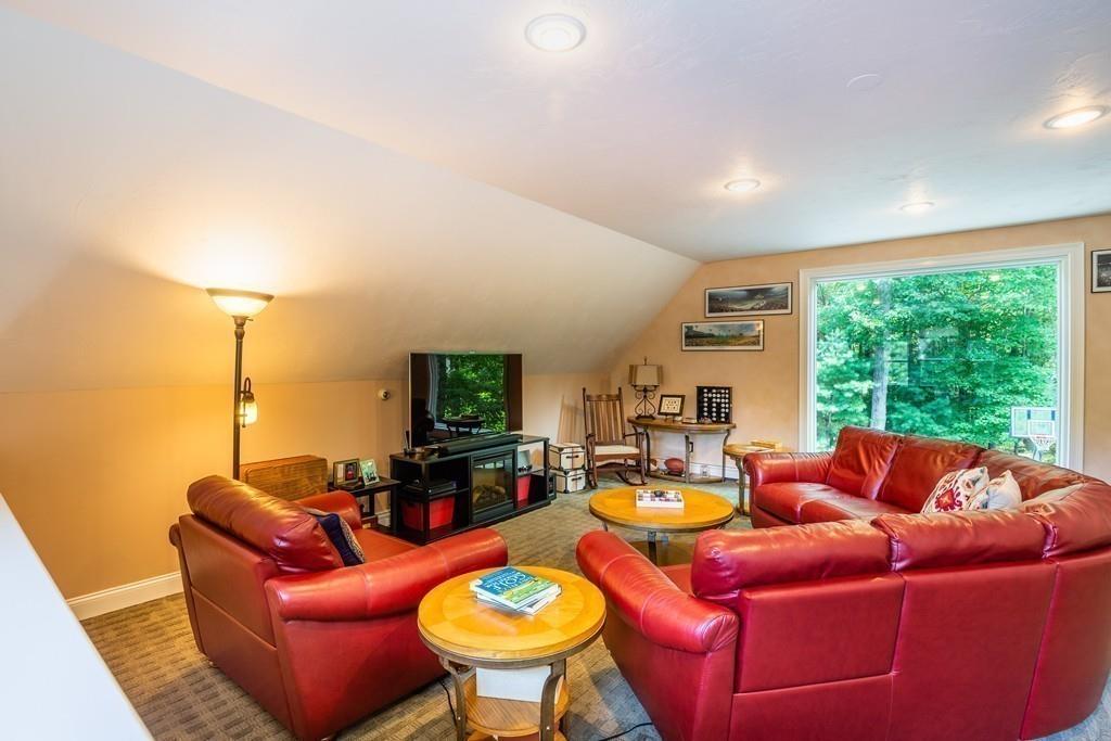 46 Gilmore Road Easton, MA 02356 - Photo 23 of 40