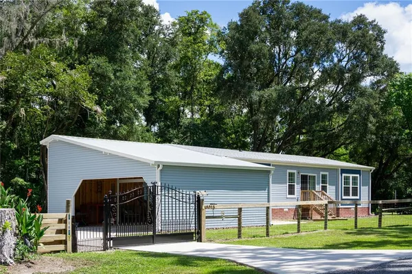 $330,000 | 10015 Northwest 45th Avenue, Ocala, FL 34482