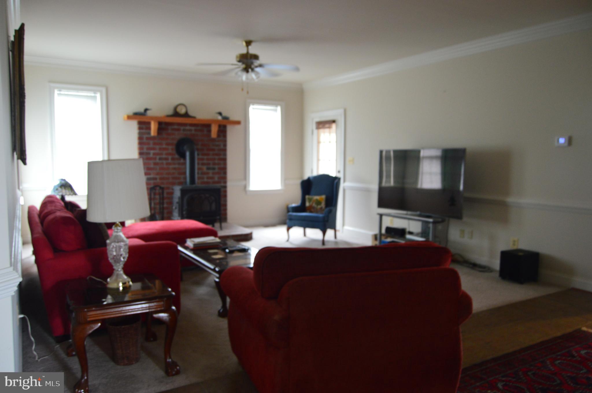 23185 Sparta Road Milford, VA 22514 - Photo 19 of 38 2nd main level den