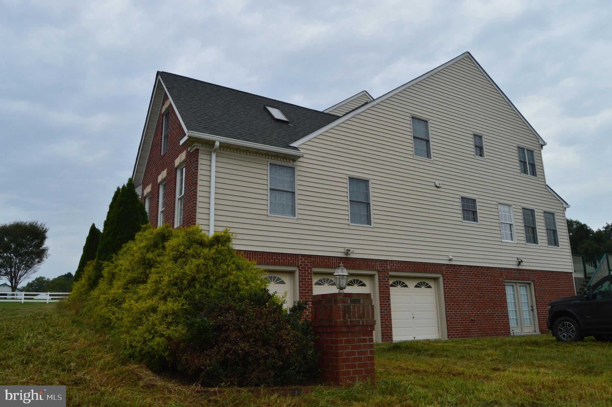 23185 Sparta Road Milford, VA 22514 - Photo 29 of 38 Side