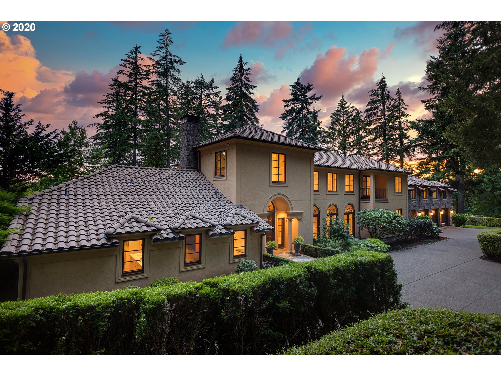 5677 Southwest Delker Road Tualatin, OR 97062 - Photo 3 of 32 Gallery Image 3
