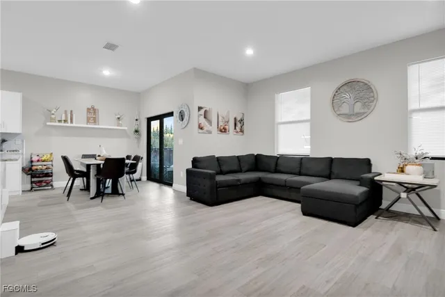 $390,000 | 1478 Jay Terrace, LaBelle, FL 33935