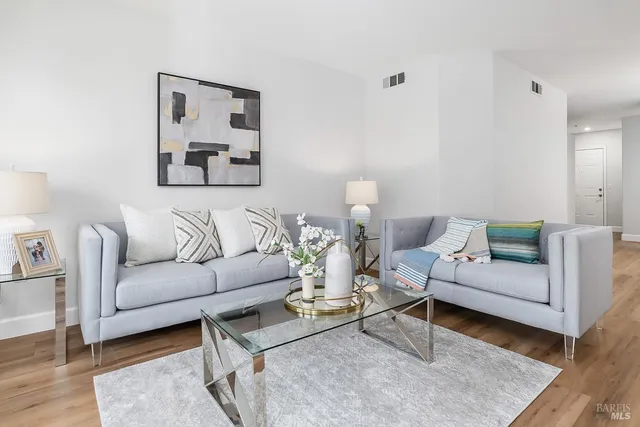 $575,000 | 852 Diablo Avenue, Unit 102, Novato, CA 94947