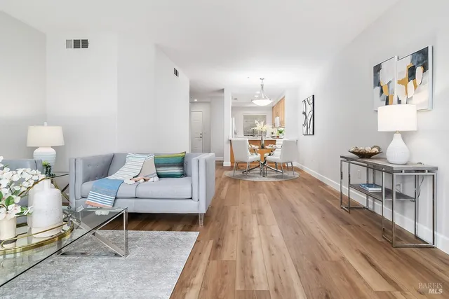 $575,000 | 852 Diablo Avenue, Unit 102, Novato, CA 94947