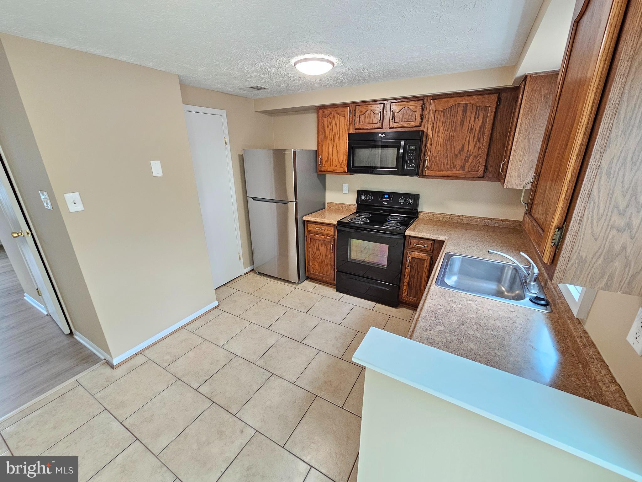 509 Beebe Court Frederick, MD 21703 - Photo 12 of 28 Kitchen