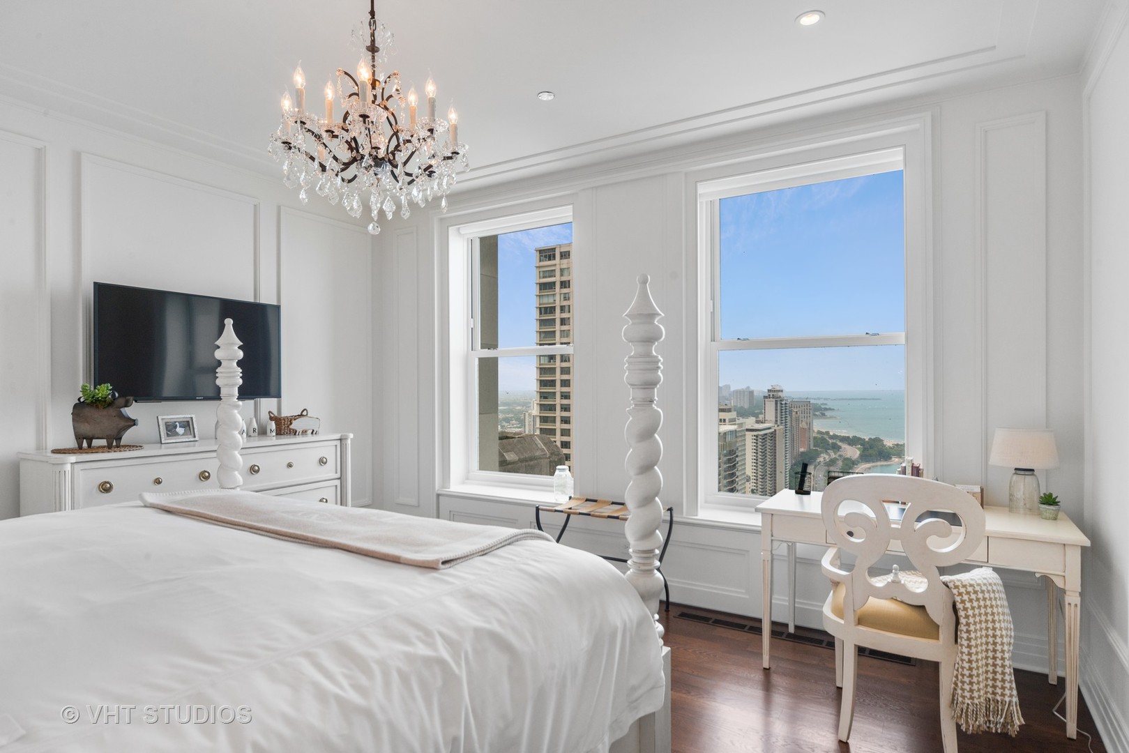 159 East Walton Place, Unit 35 Chicago, IL 60611 - Photo 16 of 24