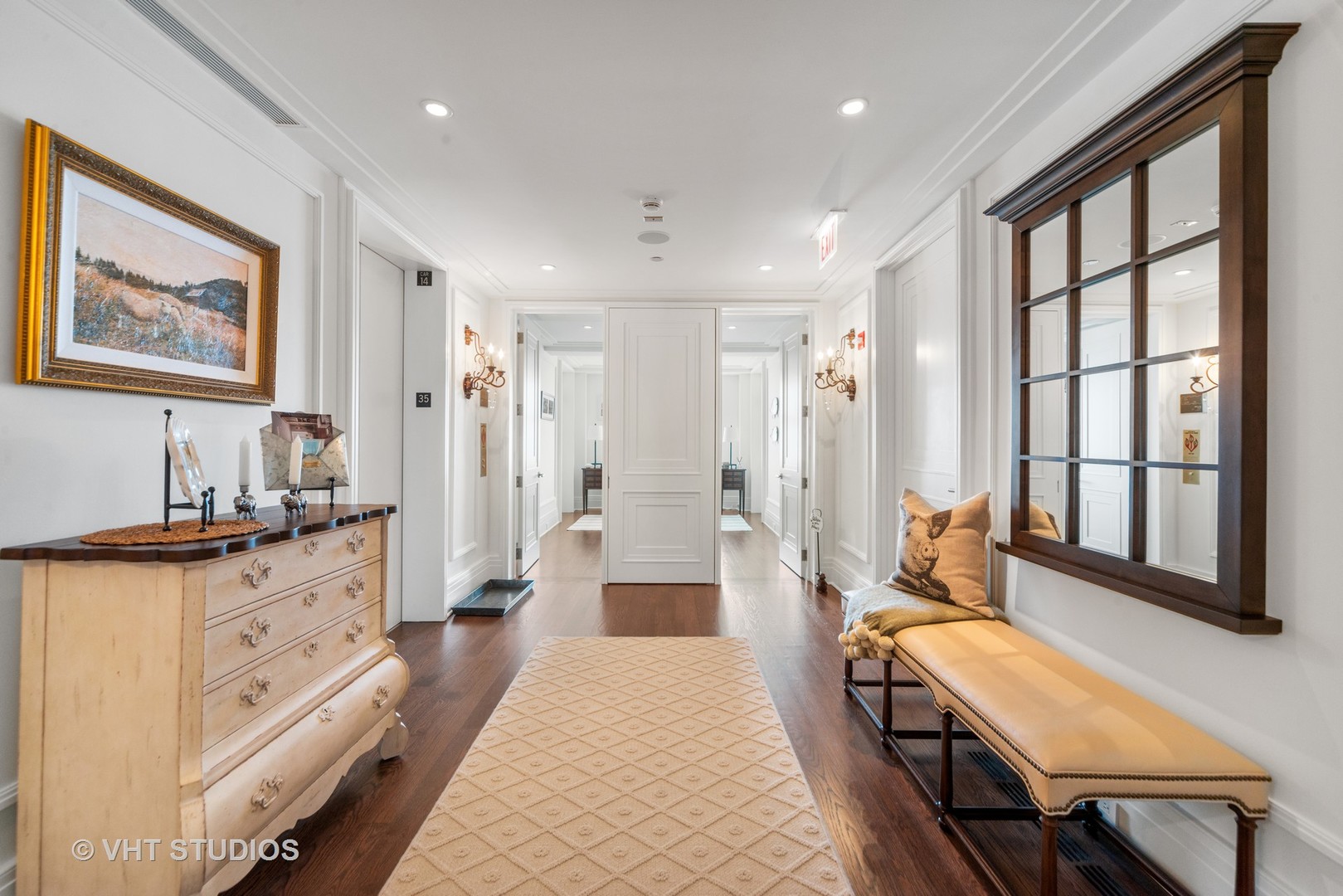 159 East Walton Place, Unit 35 Chicago, IL 60611 - Photo 5 of 24