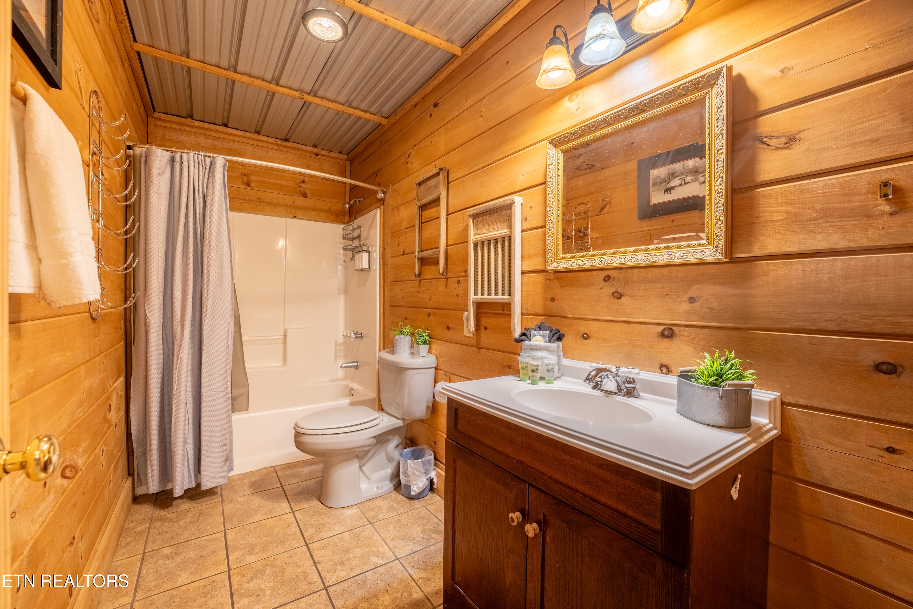 1706 Springer Road Sevierville, TN 37862 - Photo 13 of 42 Copy of 31