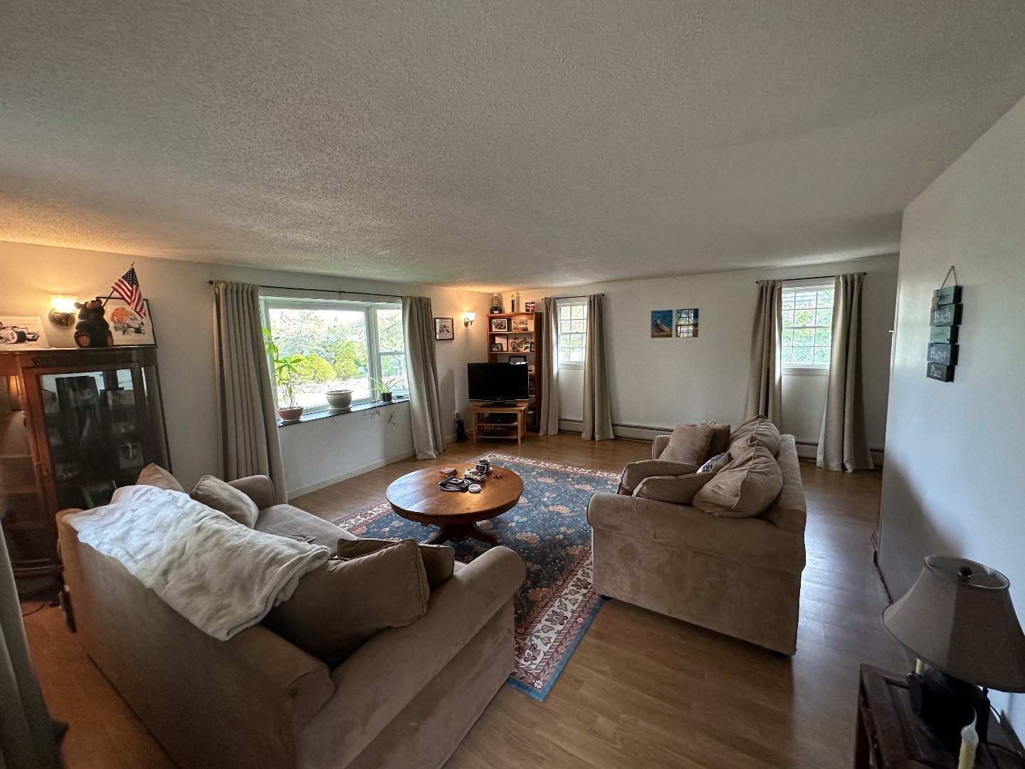 84 Pine Tree Road Vineyard Haven, MA 02568 - Photo 11 of 31 Gallery Image 11