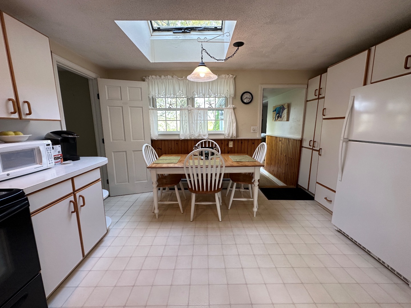 84 Pine Tree Road Vineyard Haven, MA 02568 - Photo 14 of 31 Gallery Image 14