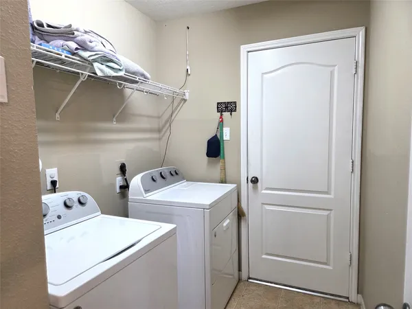 $2,100 | 19031 Golden Heath Lane, Richmond, TX 77407