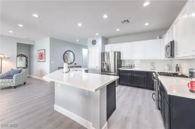 $2,195 | 2538 Venus Star Street, Henderson, NV 89044