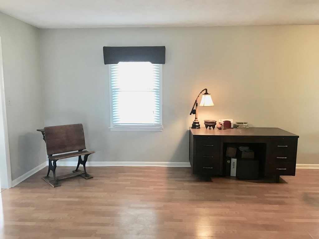 102 Valley Ridge Drive Perry, GA 31069 - Photo 12 of 25 a living room with furniture and a window