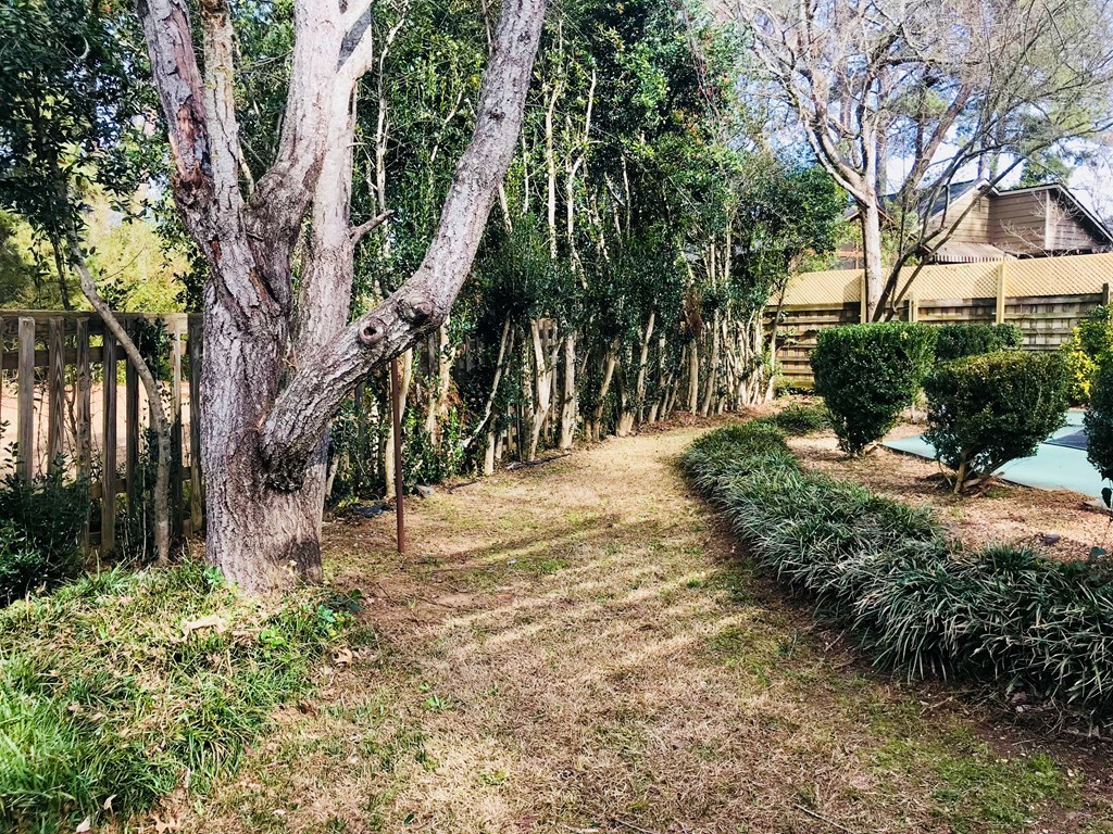 102 Valley Ridge Drive Perry, GA 31069 - Photo 25 of 25 a view of a park with trees