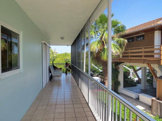 1207 Mockingbird Road Key Largo, FL 33037 - Photo 28 of 40 Screened Balcony