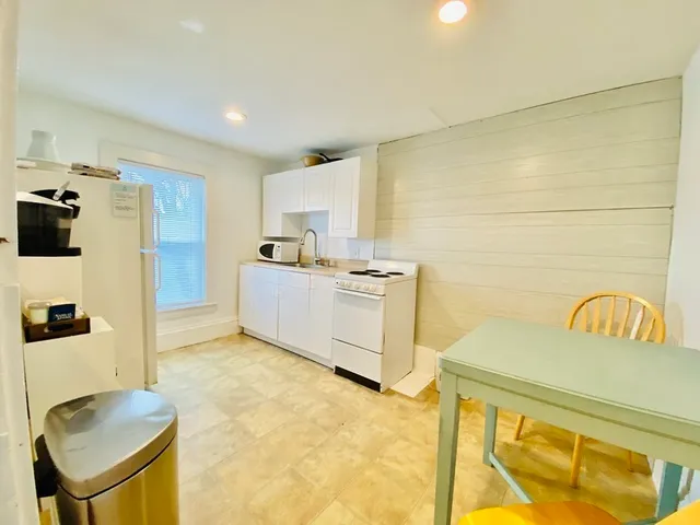 $3,400 | 1 Porrazzo Road, Hull, MA 02045