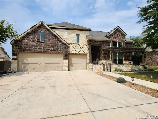 $2,850 | 11523 Lily Blair, San Antonio, TX 78253