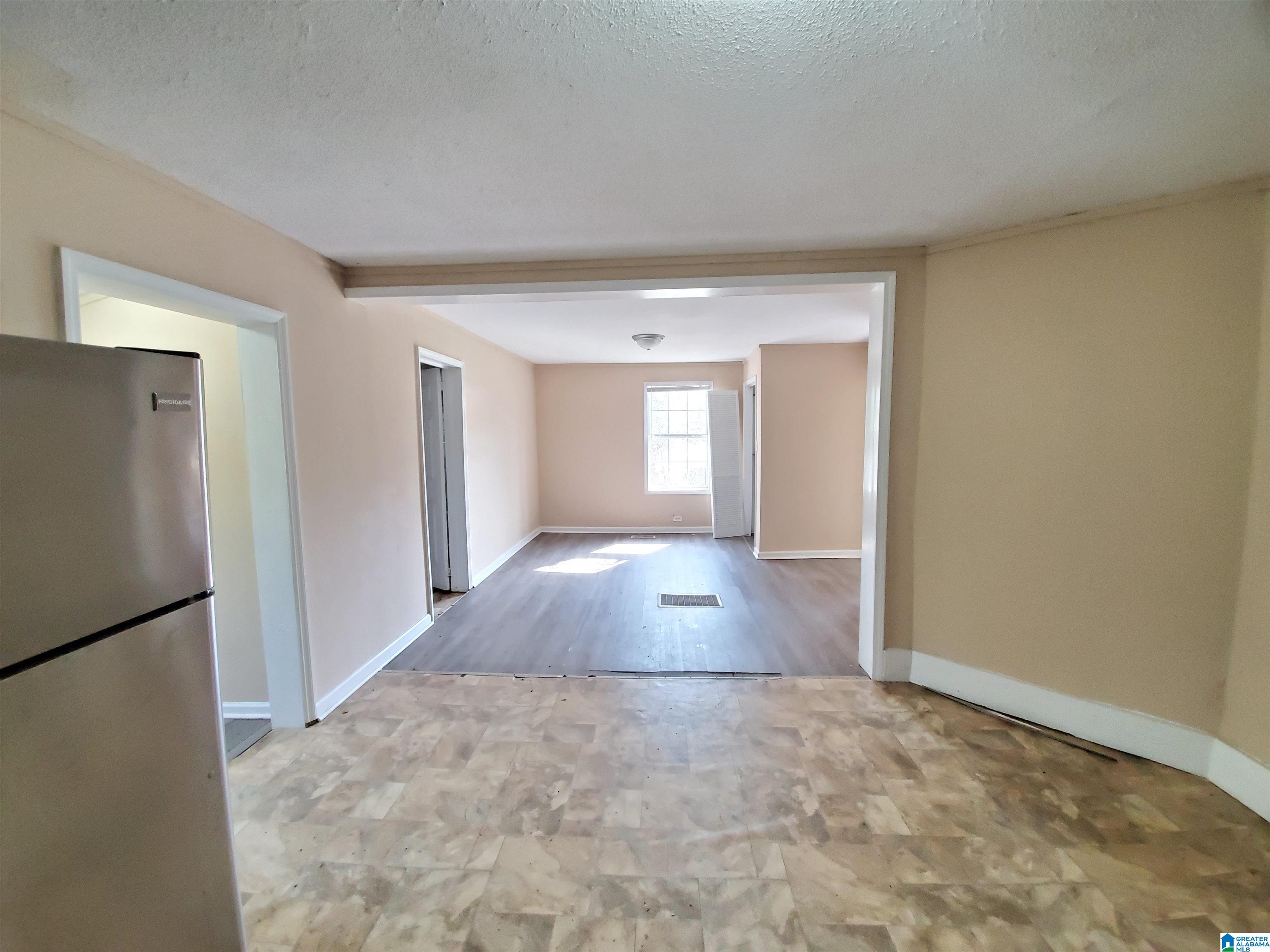 4483 Middle Street Mulga, AL 35118 - Photo 5 of 28
