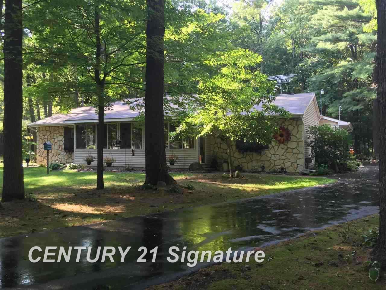 4700 South Graham Road St. Charles, MI 48655 - Photo 1 of 20