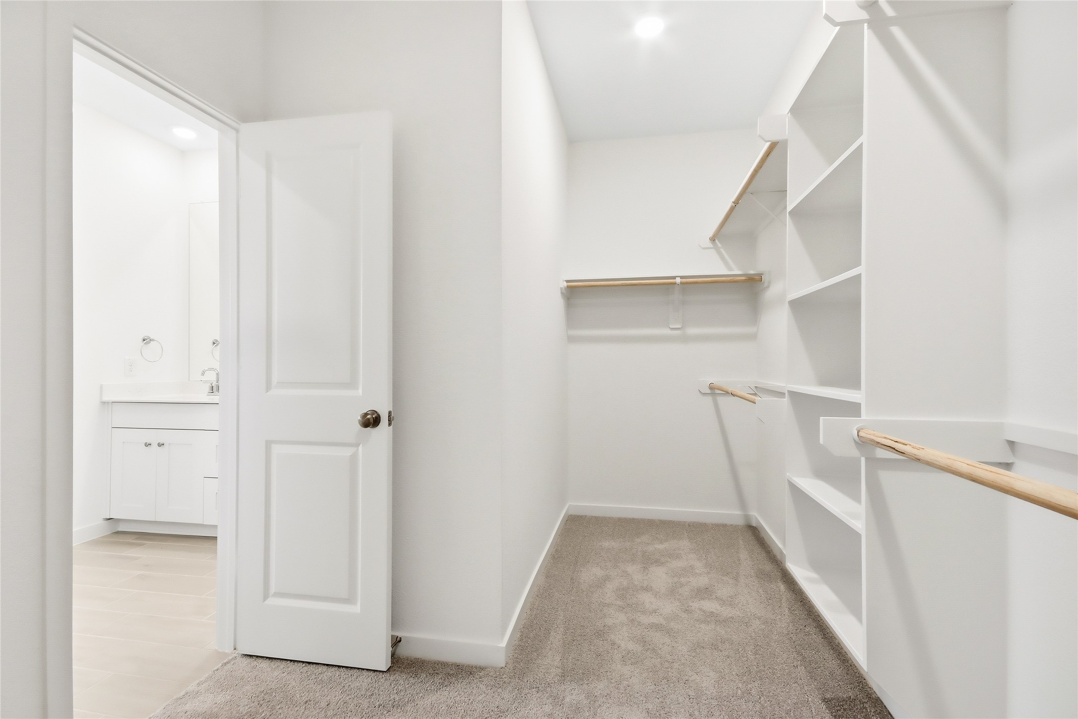 28927 Rustic Robin Lane Hockley, TX 77447 - Photo 23 of 25 a view of walk in closet