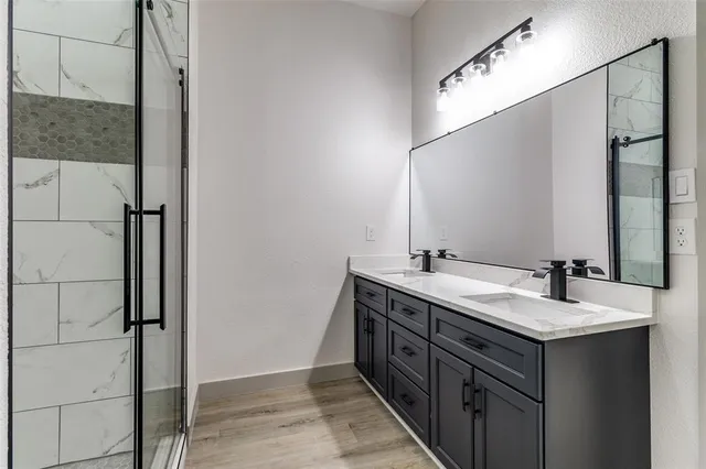 $708,500 | 917 South Carroll Avenue, Dallas, TX 75223