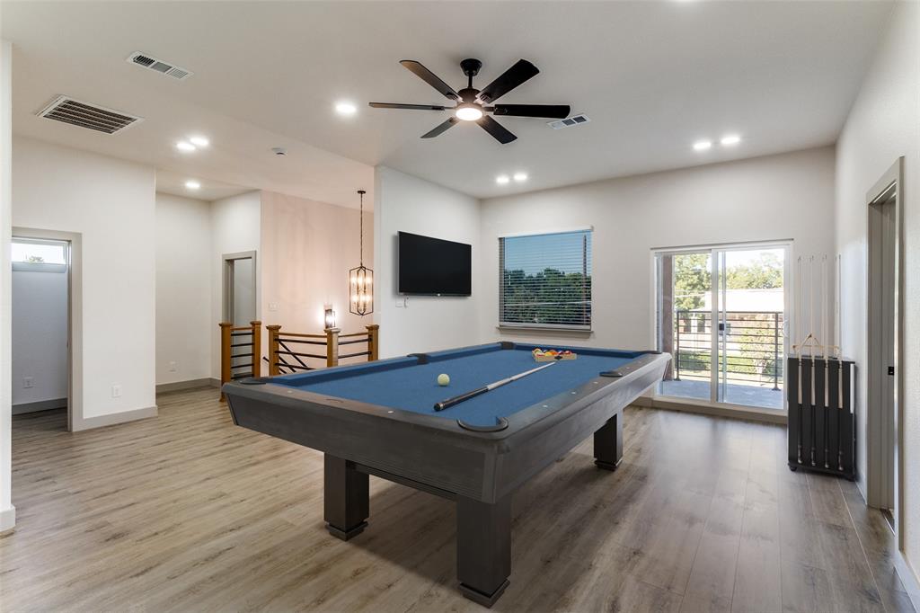 917 South Carroll Avenue Dallas, TX 75223 - Photo 10 of 30 Recreation room featuring billiards table, light wood-style flooring, recessed lighting, and a ceiling fan