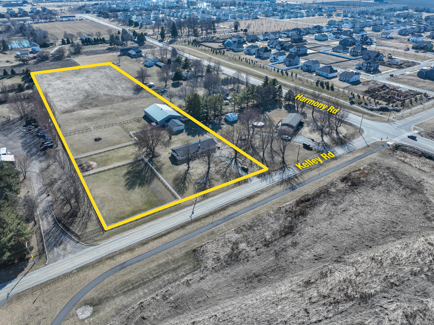 47W185 Kelley Road Hampshire, IL 60140 - Photo 3 of 27