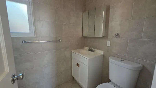 $2,800 | 6 50th Street, Unit 3, Weehawken, NJ 07086