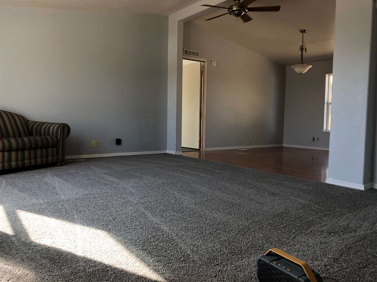 20220 North Holcomb Road Mead, WA 99021 - Photo 4 of 12