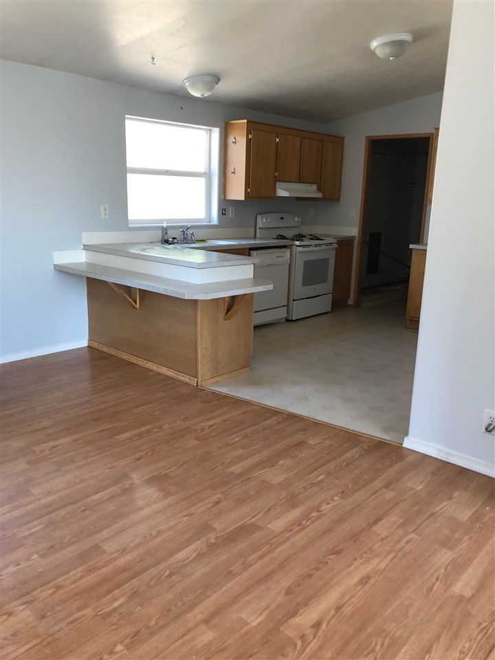 20220 North Holcomb Road Mead, WA 99021 - Photo 5 of 12