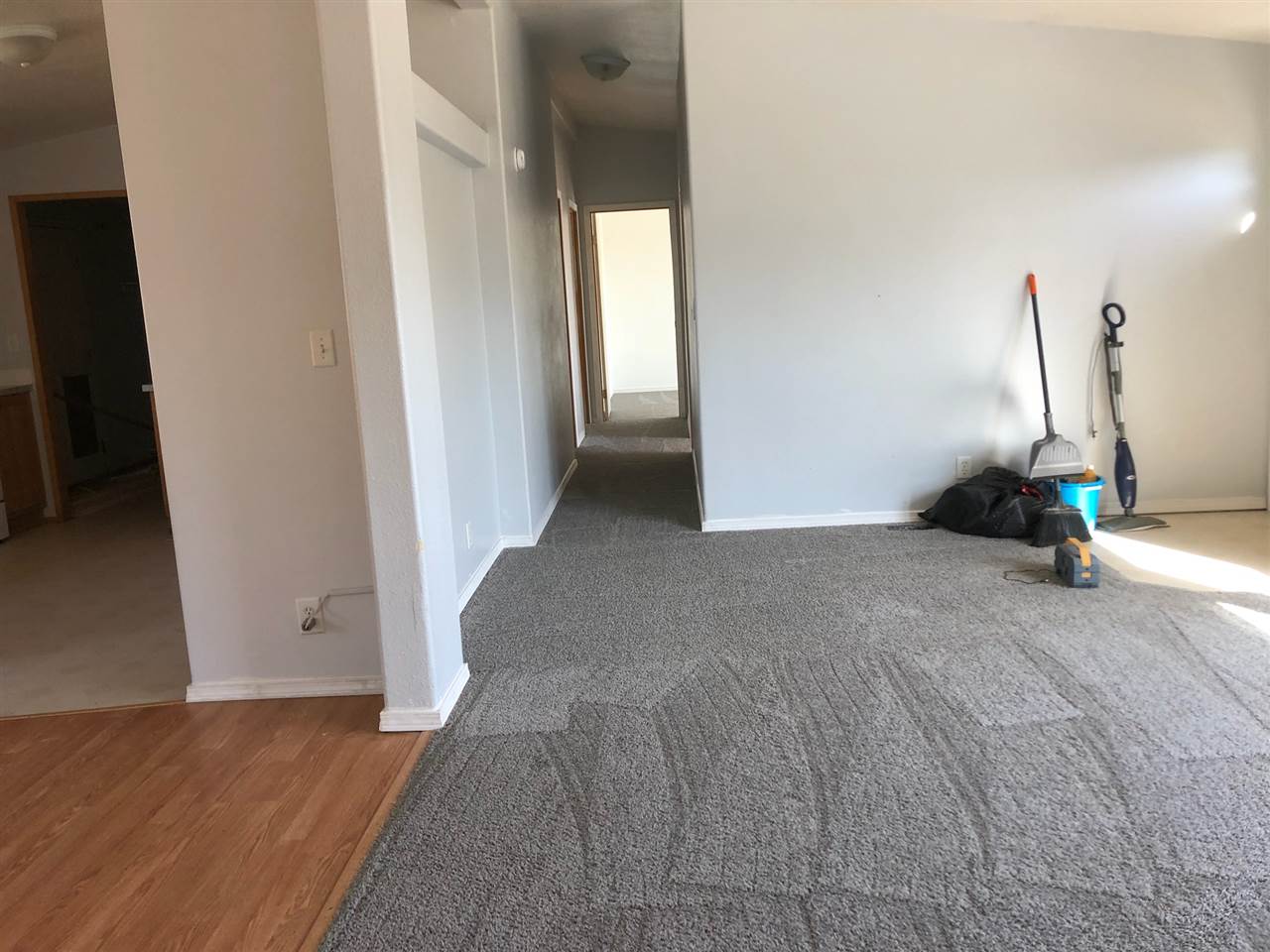 20220 North Holcomb Road Mead, WA 99021 - Photo 6 of 12