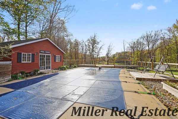 $489,900 | 300 Bethany Drive, Hastings, MI 49058