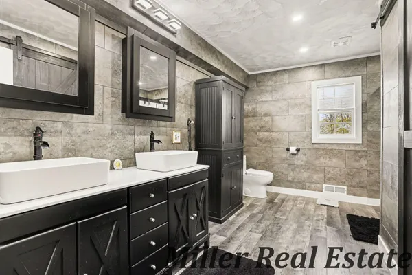 $489,900 | 300 Bethany Drive, Hastings, MI 49058