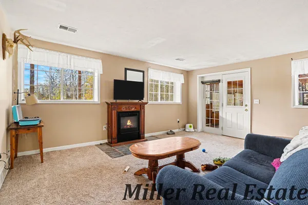 $489,900 | 300 Bethany Drive, Hastings, MI 49058