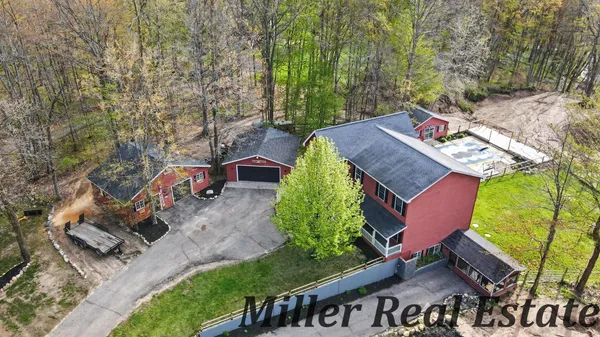 $489,900 | 300 Bethany Drive, Hastings, MI 49058