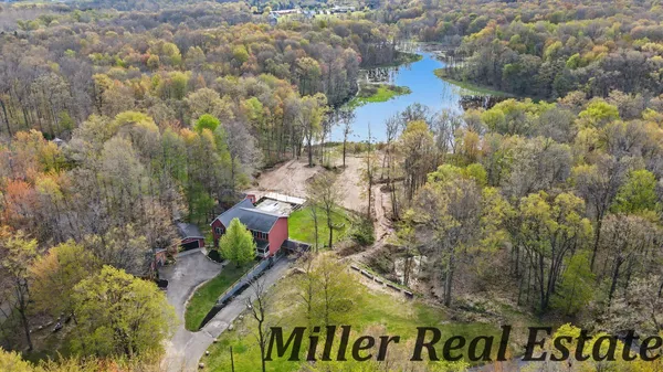 $489,900 | 300 Bethany Drive, Hastings, MI 49058
