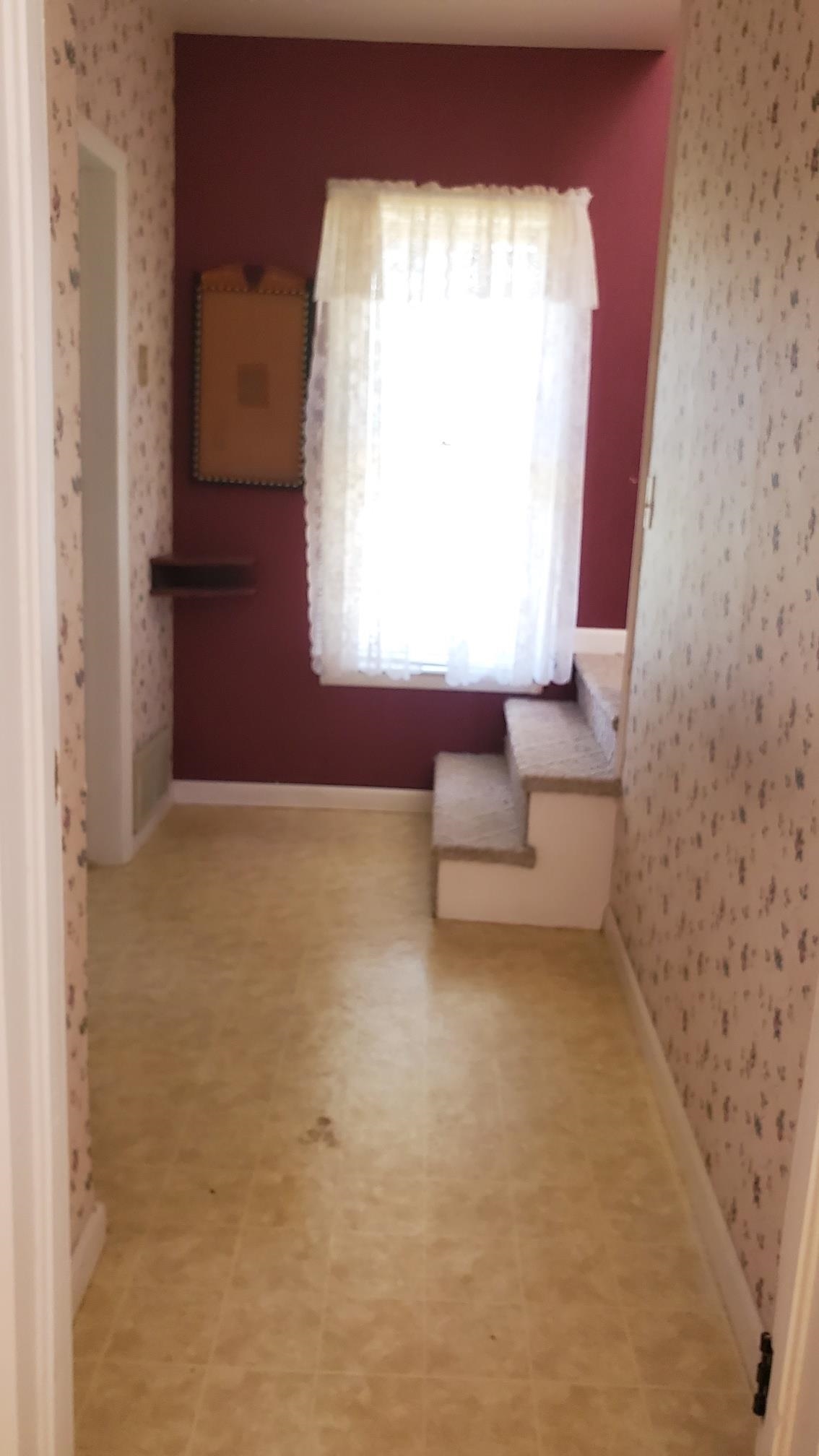 5869 South Mission Road Mount Pleasant, MI 48858 - Photo 11 of 19 1947716-f8a39ab1-33f4-4c06-80db-e6cc476dafd1.JPG
