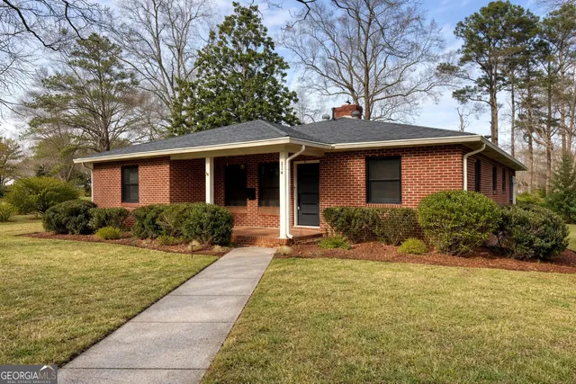$349,000 | 114 Stafford Avenue, Barnesville, GA 30204