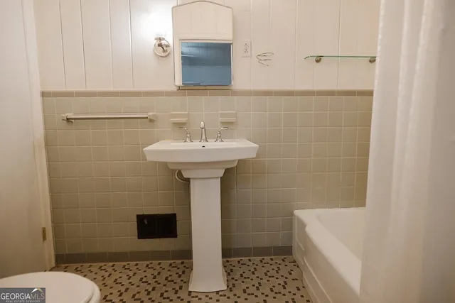 $349,000 | 114 Stafford Avenue, Barnesville, GA 30204