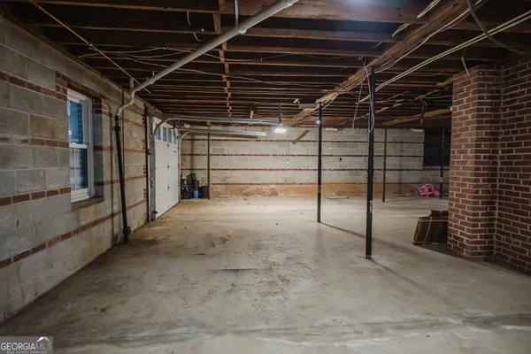 a view of empty room