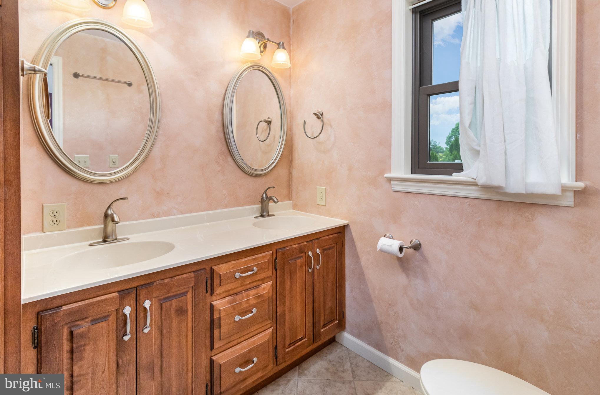 656 Quarry Road Lititz, PA 17543 - Photo 25 of 53 Gallery Image 25