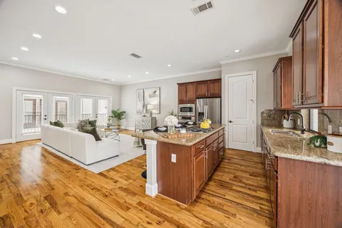 $449,000 | 6021 Hamman Street, Houston, TX 77007